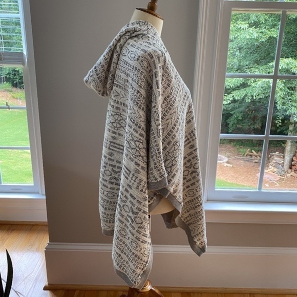 B.B. Dakota Jack Archibald Hooded Terry Poncho S - Picture 8 of 9